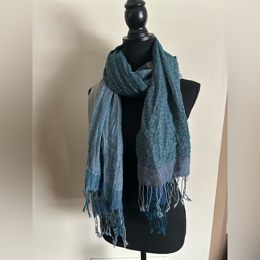 Urban Outfitters Staring at Stars | blue multi print fringe scarf